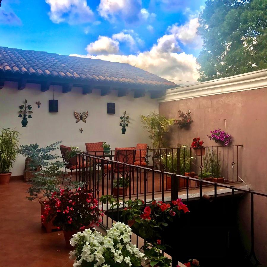 Hotel La Galeria Antigua Exterior photo